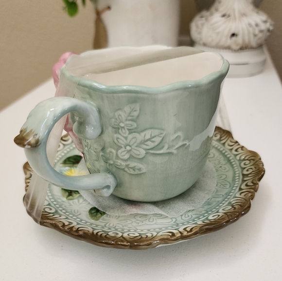 Corner Ruby Botanical Collection Floral 3 Piece Cup&Saucer & Spoon Set ~ New - Picture 5 of 9